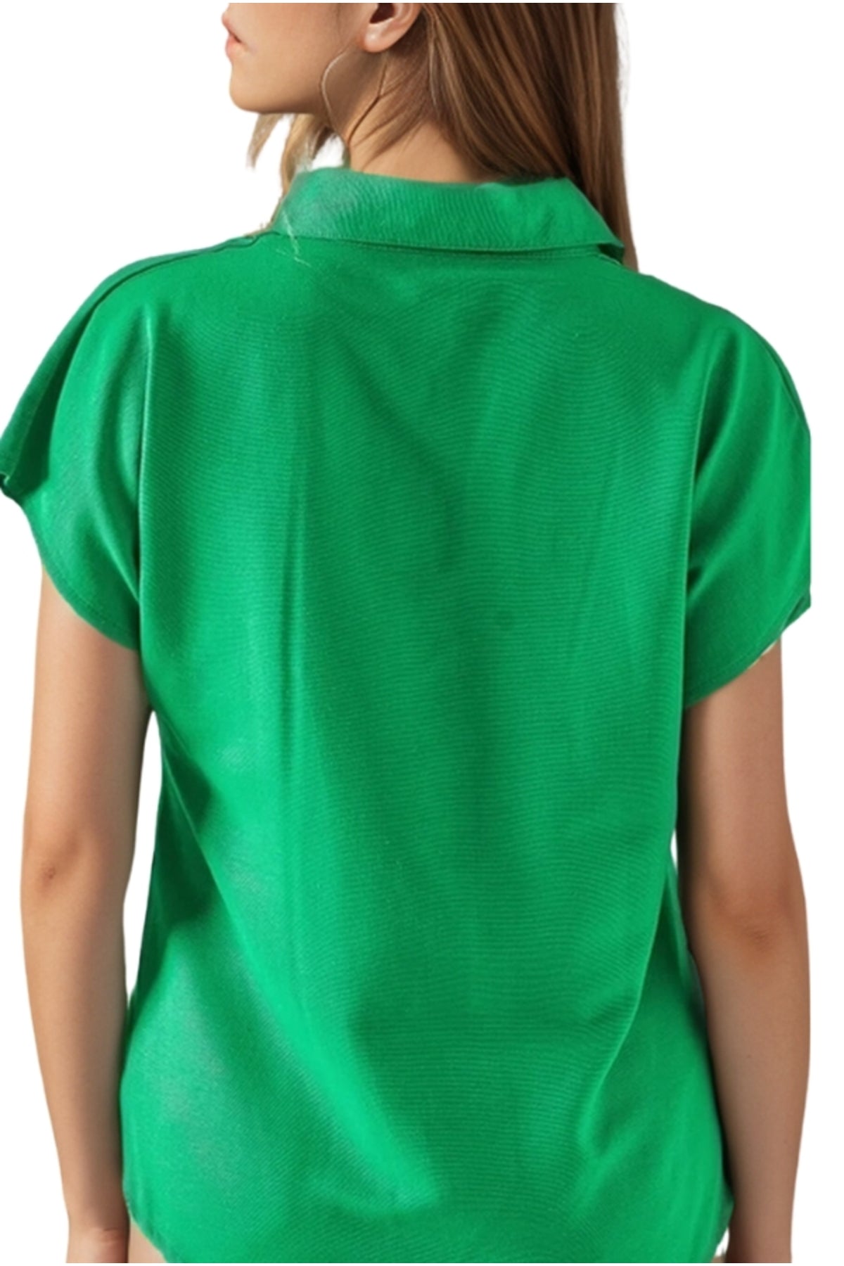 Elizabeth Women's Linen-Viscose Blend Short Sleeve Batwing Shirt - Grass Green