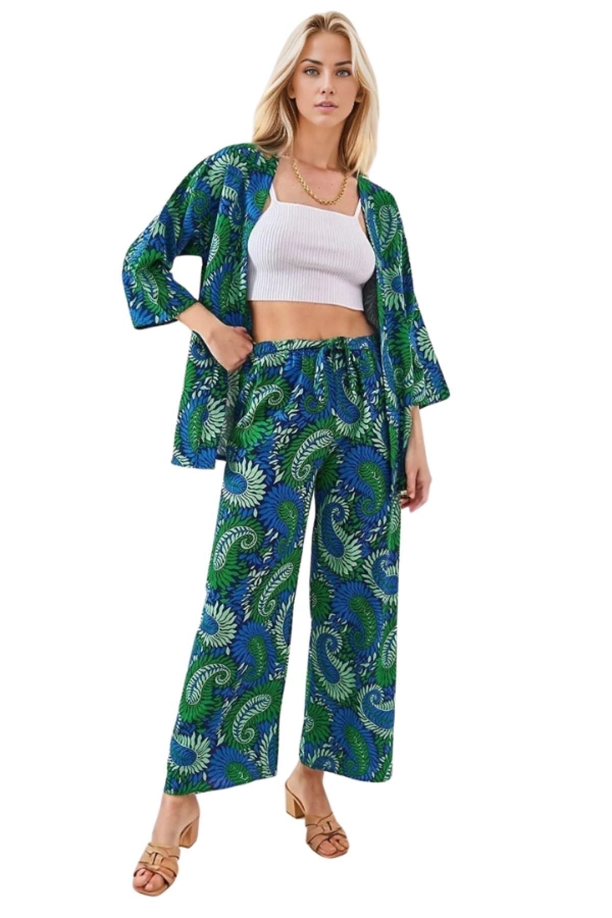 Catherine Women's Relaxed Fit Kimono - Green Paisley Print