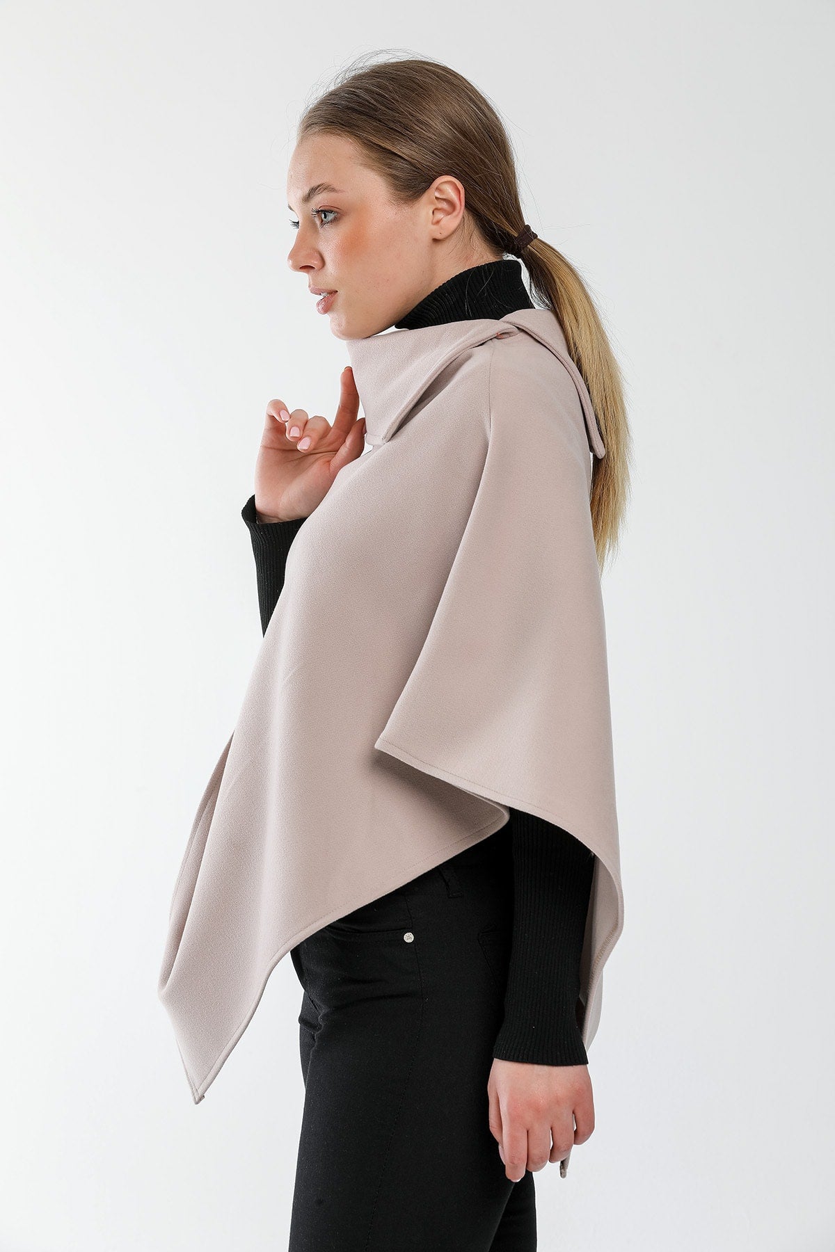 Dina Women's Poncho - Ivory - product image 4