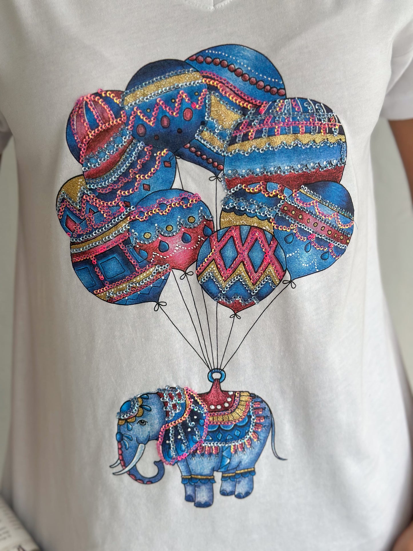 Tilda White Elephant Balloon Sequin Cotton Short Sleeve T-Shirt