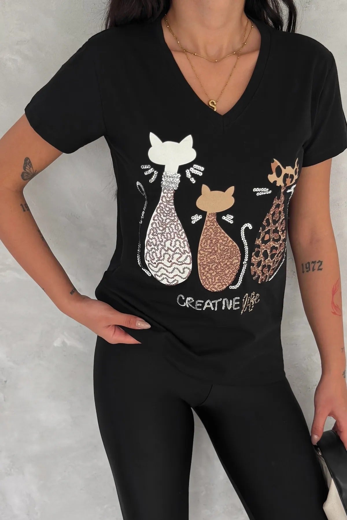 Camiseta de manga corta de algodón con lentejuelas Tilda Cat - Negra