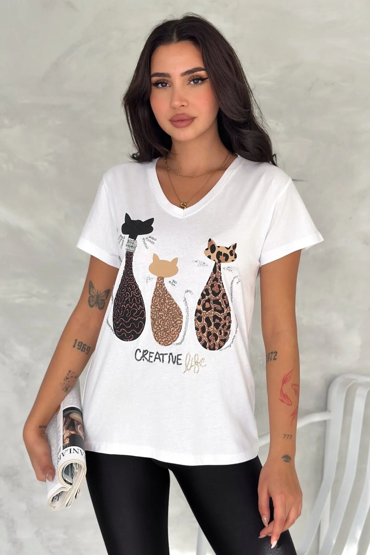 Camiseta de manga corta de algodón con lentejuelas Tilda Cat - Negra