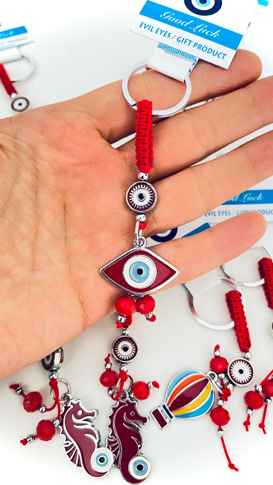 Llavero de plata con el ojo turco de diseño ovalado