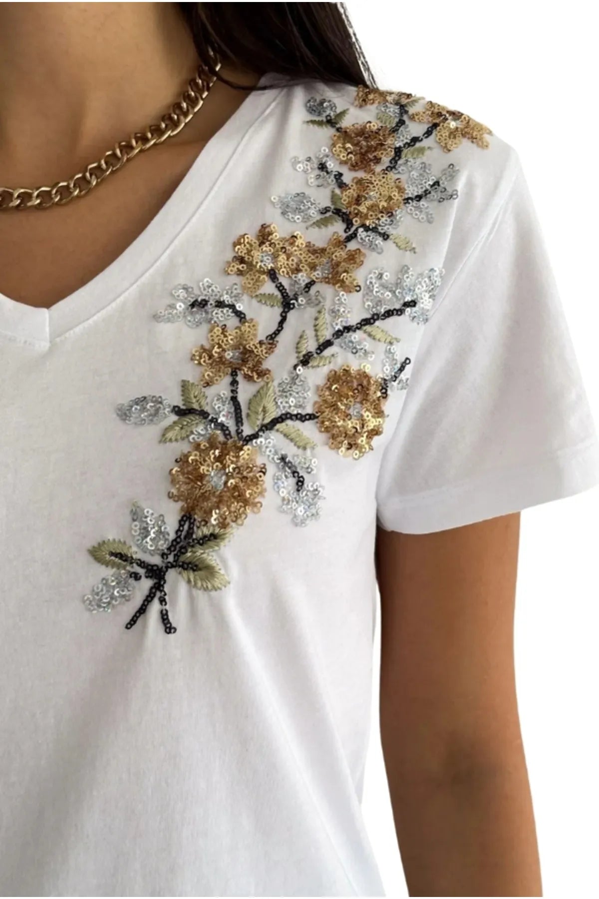 Camiseta de algodón de manga corta Tilda con bordado floral dorado - Blanco