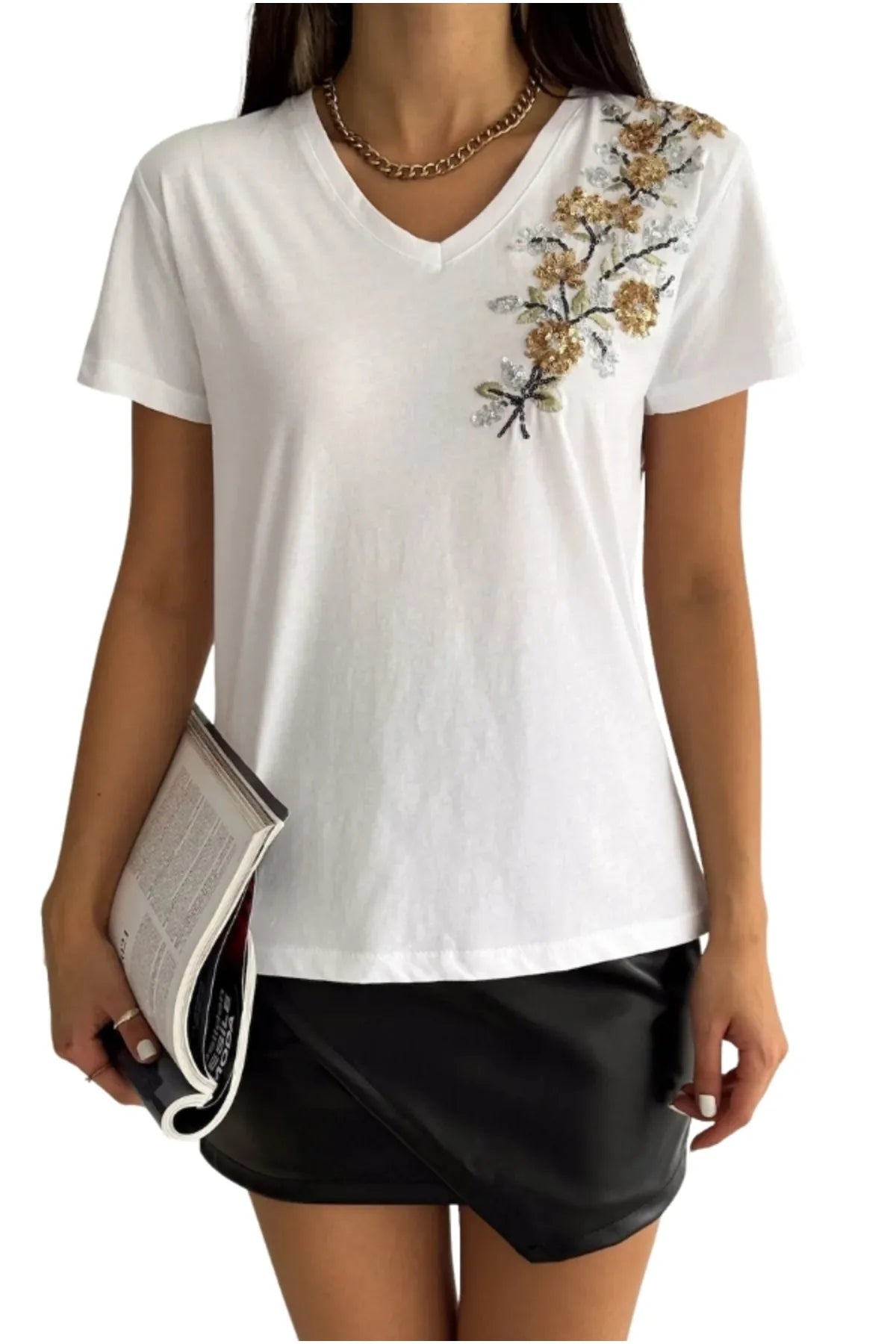 Camiseta de algodón de manga corta Tilda con bordado floral dorado - Blanco
