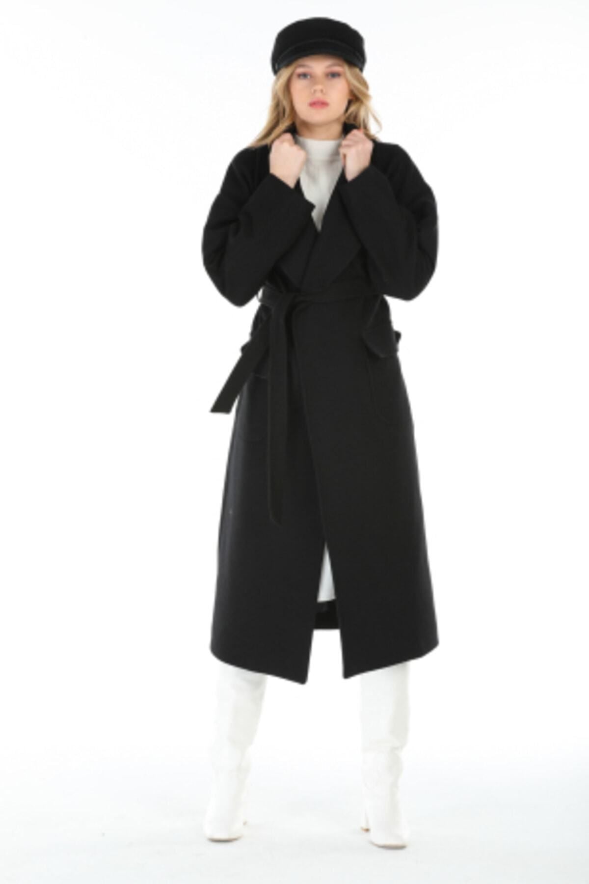 Anabel Women's Notched Collar Coat - Black - product image 4