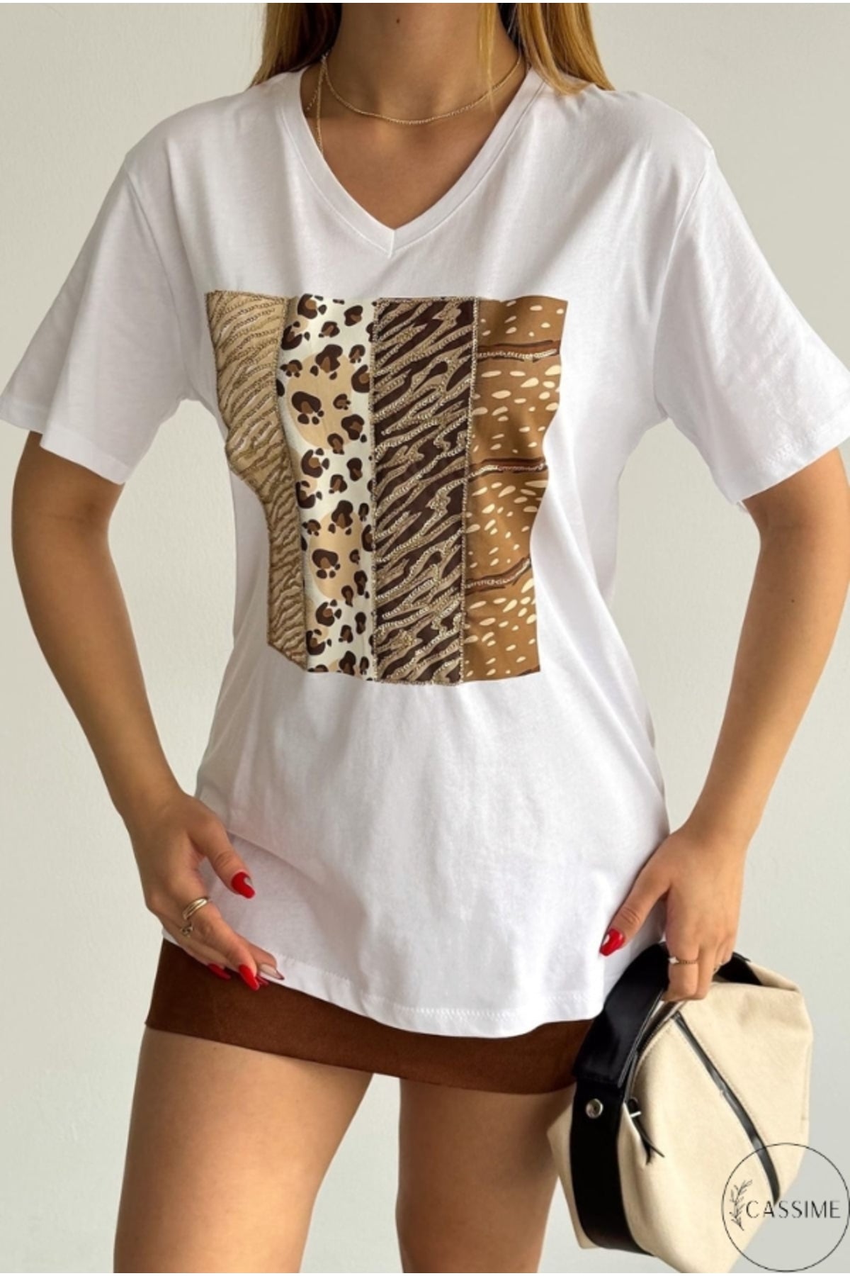 Nora Women's Cotton Plus Size Graphic T-Shirt - White Leopard Print