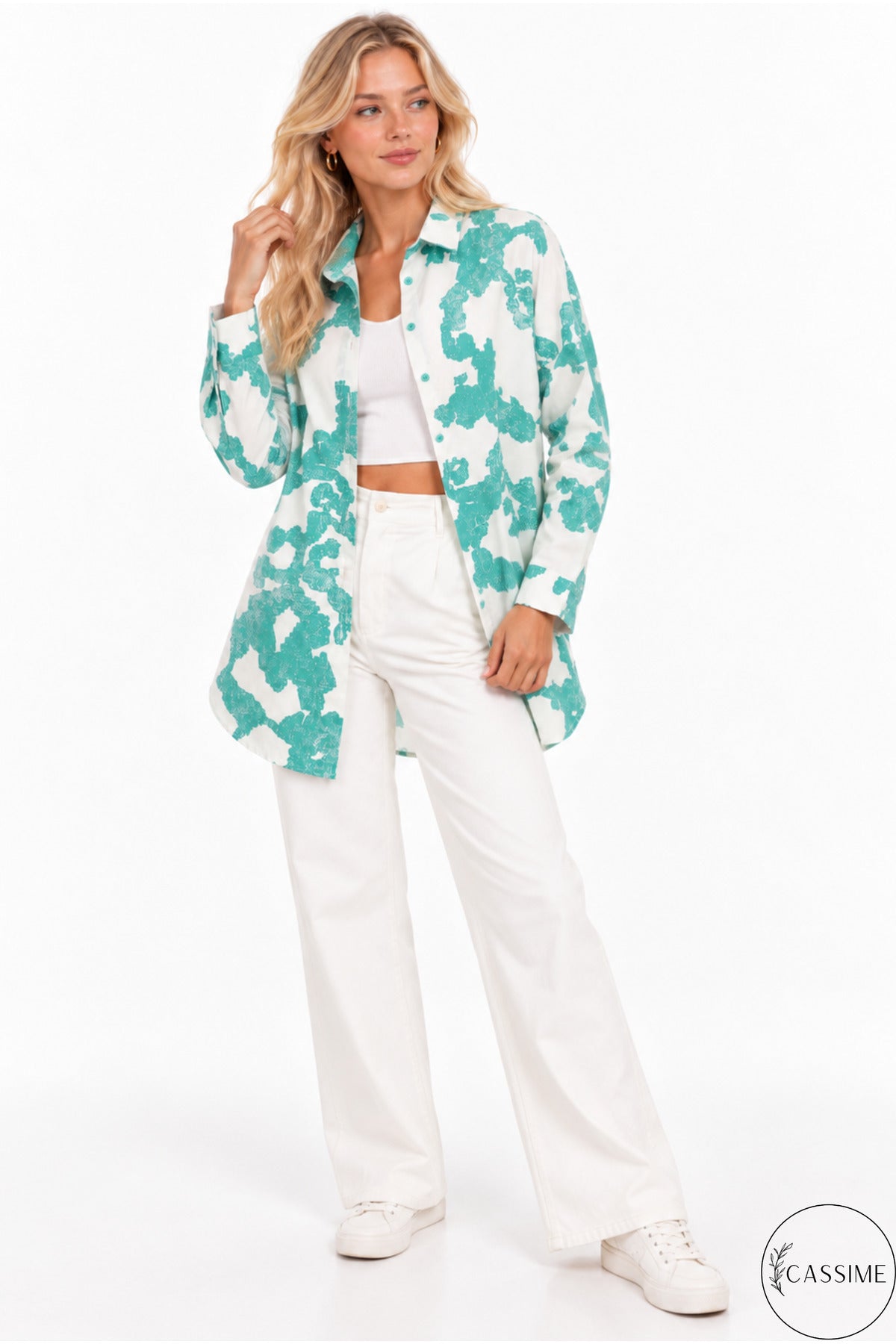 Melissa Women's Oversized Longline Shirt - Green and Off-White Print