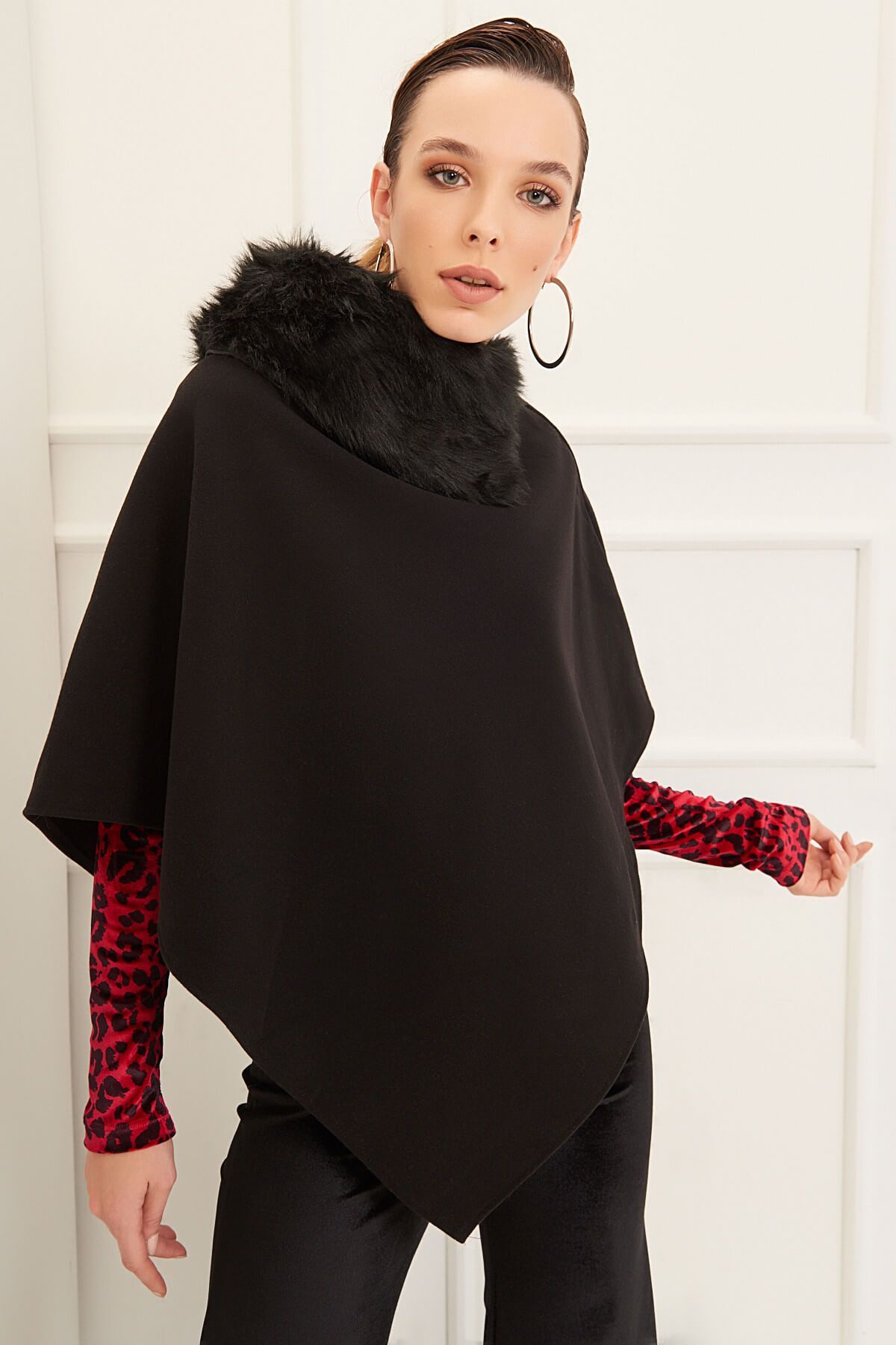 Hattie Women's Fur-Trim Poncho - Black - product image 2