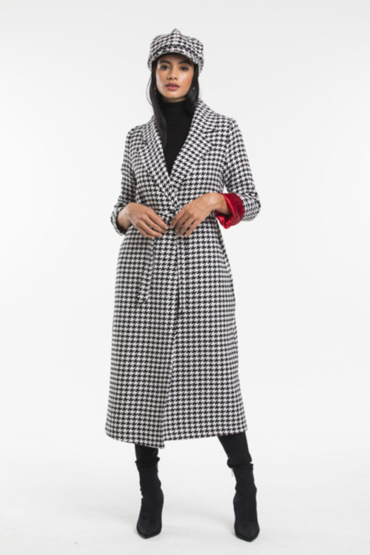 Eliana Women's Long Lined Coat - Black - product image 4