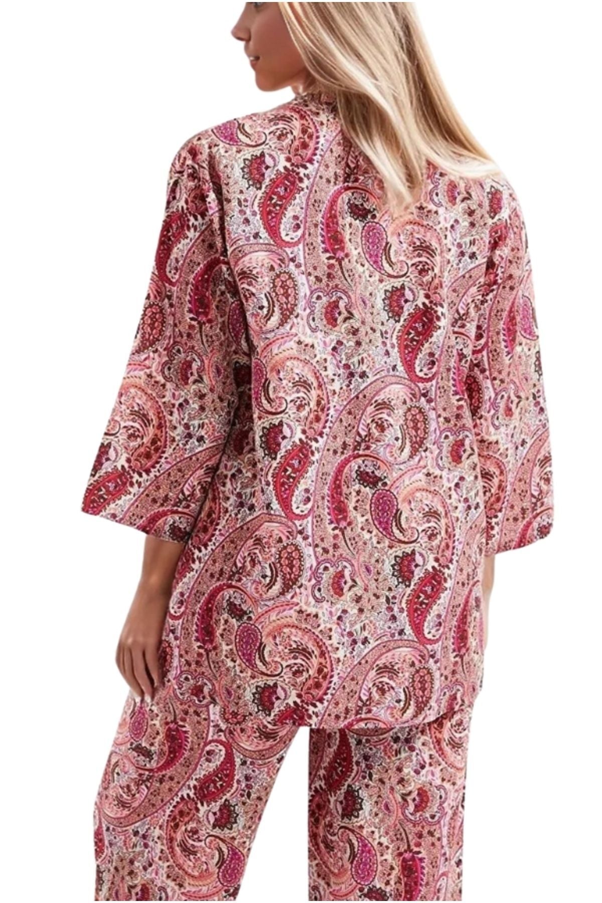 Catherine Women's Relaxed Fit Kimono - Pink Paisley Print