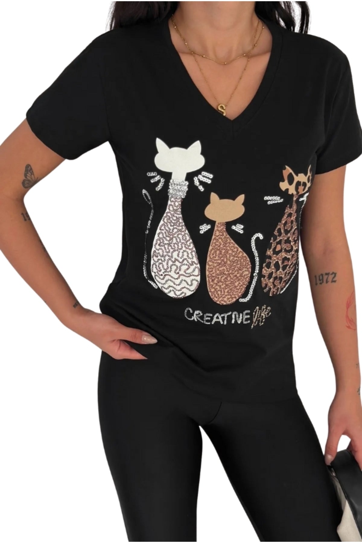 Sophie Women's Cotton Embellished V-Neck T-Shirt - Black Three Cats Print