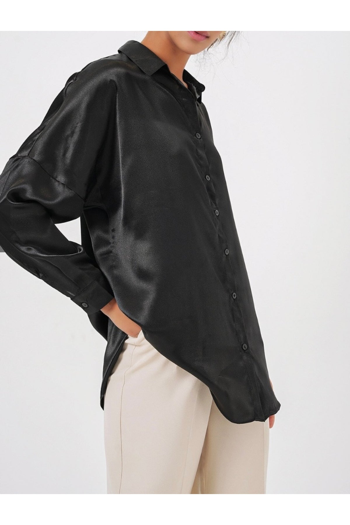 Caroline Women's Relaxed Fit Satin Shirt - Black