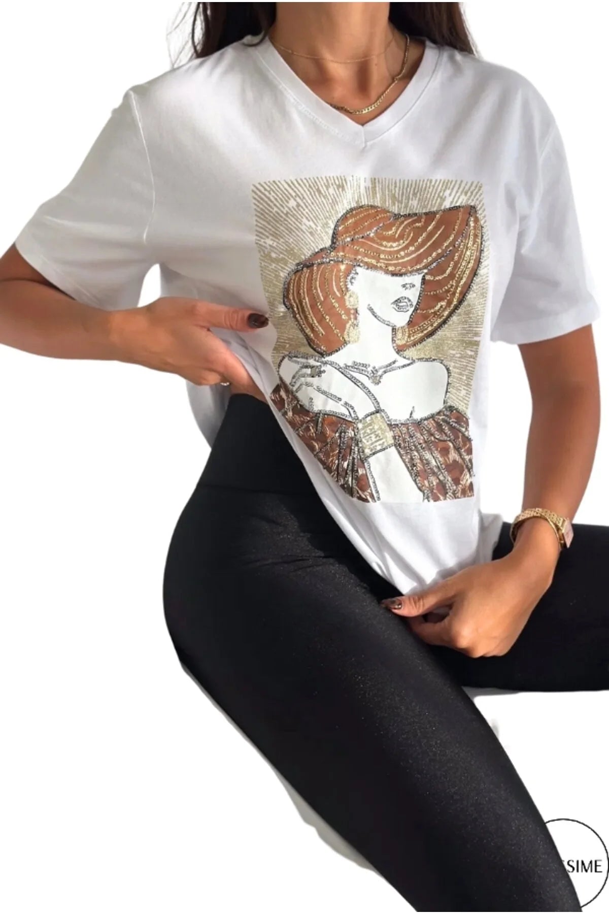 Camiseta de algodón con figura de mujer y sombrero Tilda