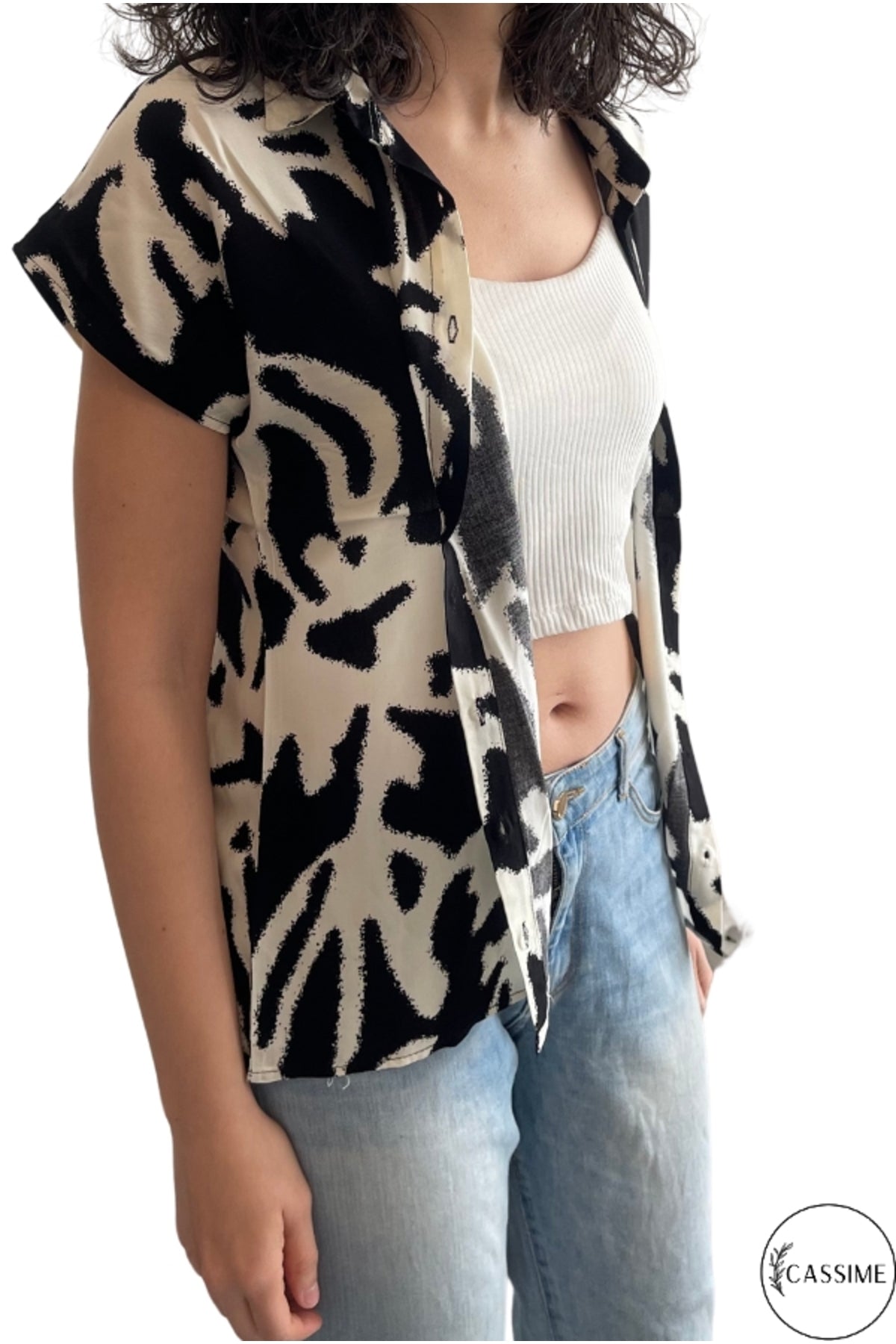Charlotte Women's Short Sleeve Batwing Shirt - Black and White Print