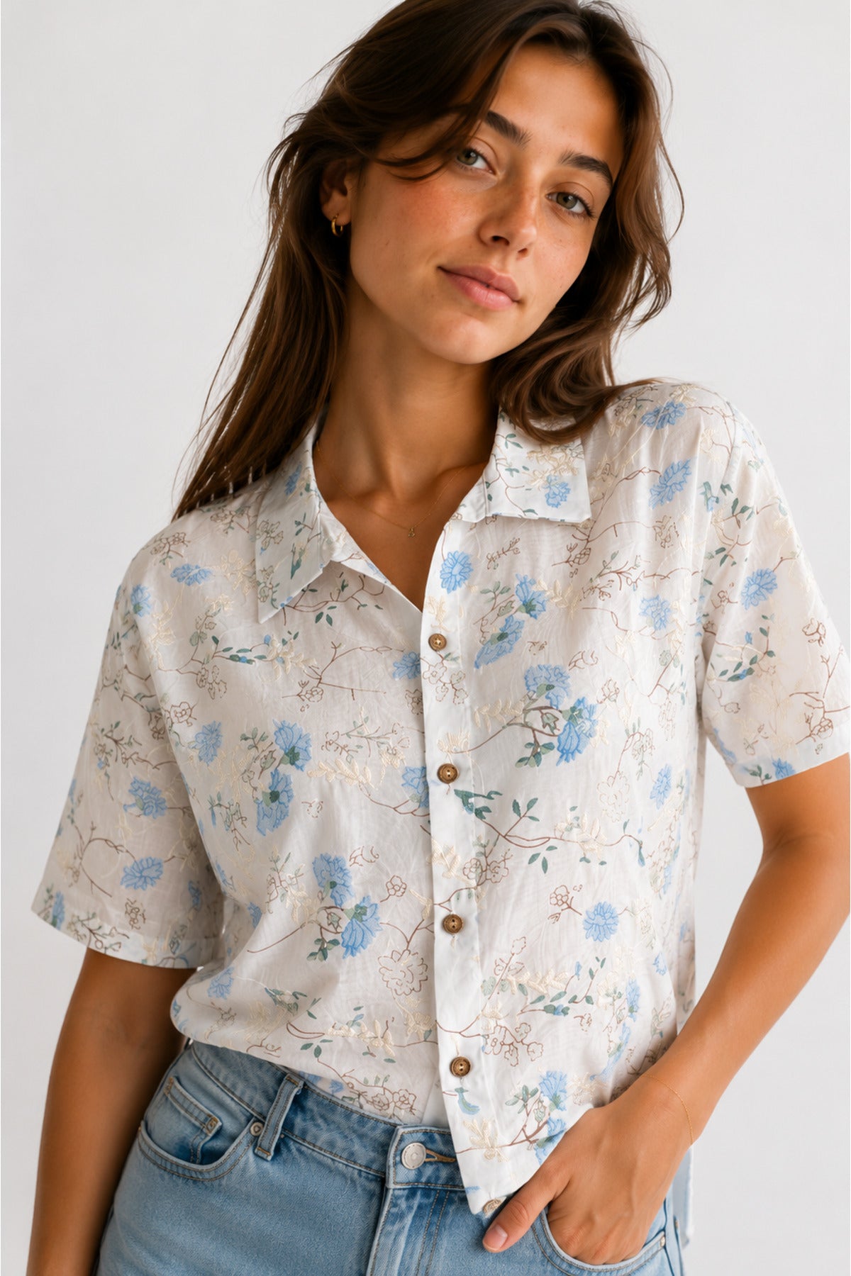 Women's blue lotus floral embroidered short sleeve shirt - view 4