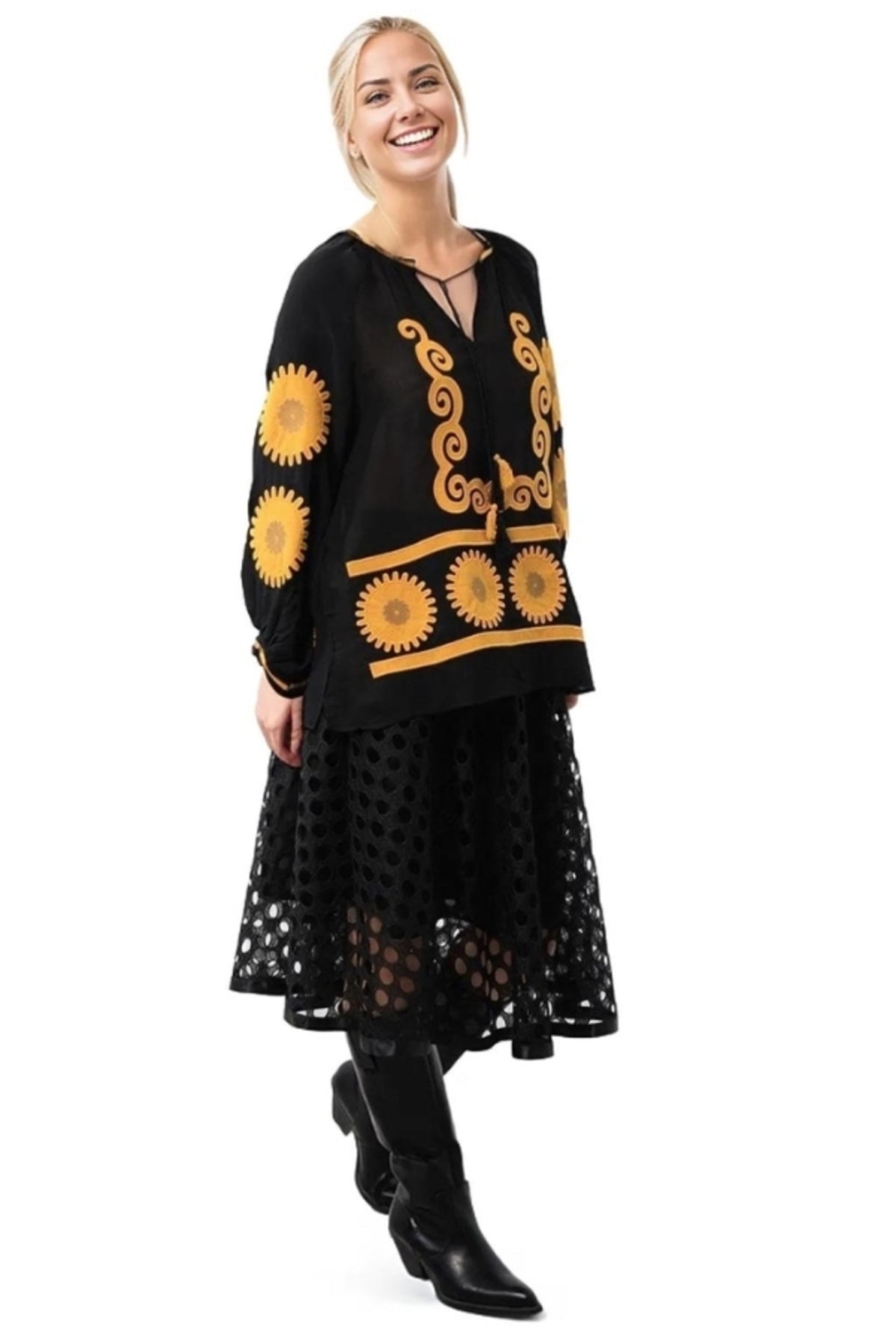 Ainsley Women's Cotton Vintage Inspired Floral Embroidered Blouse - Black