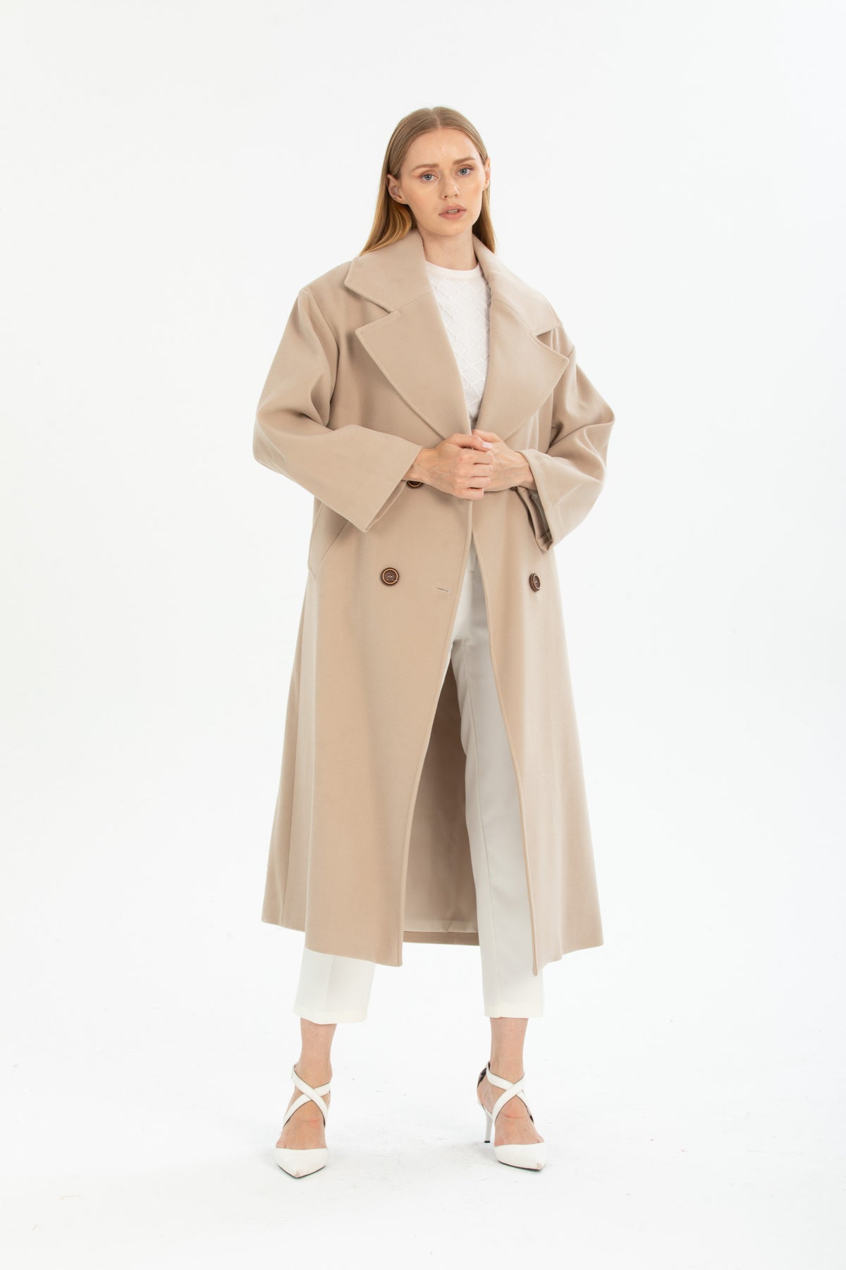 Aurelia Women's Oversized Coat - Beige - product image 8