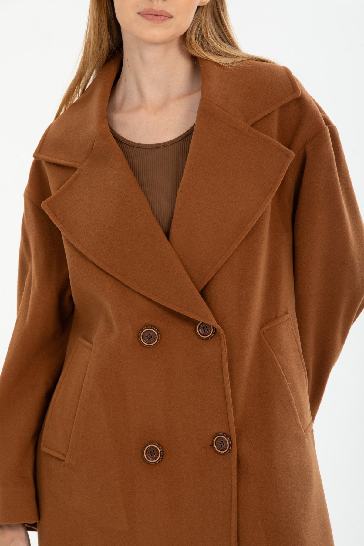 Aurelia Women's Oversized Coat - Cognac - product image 4
