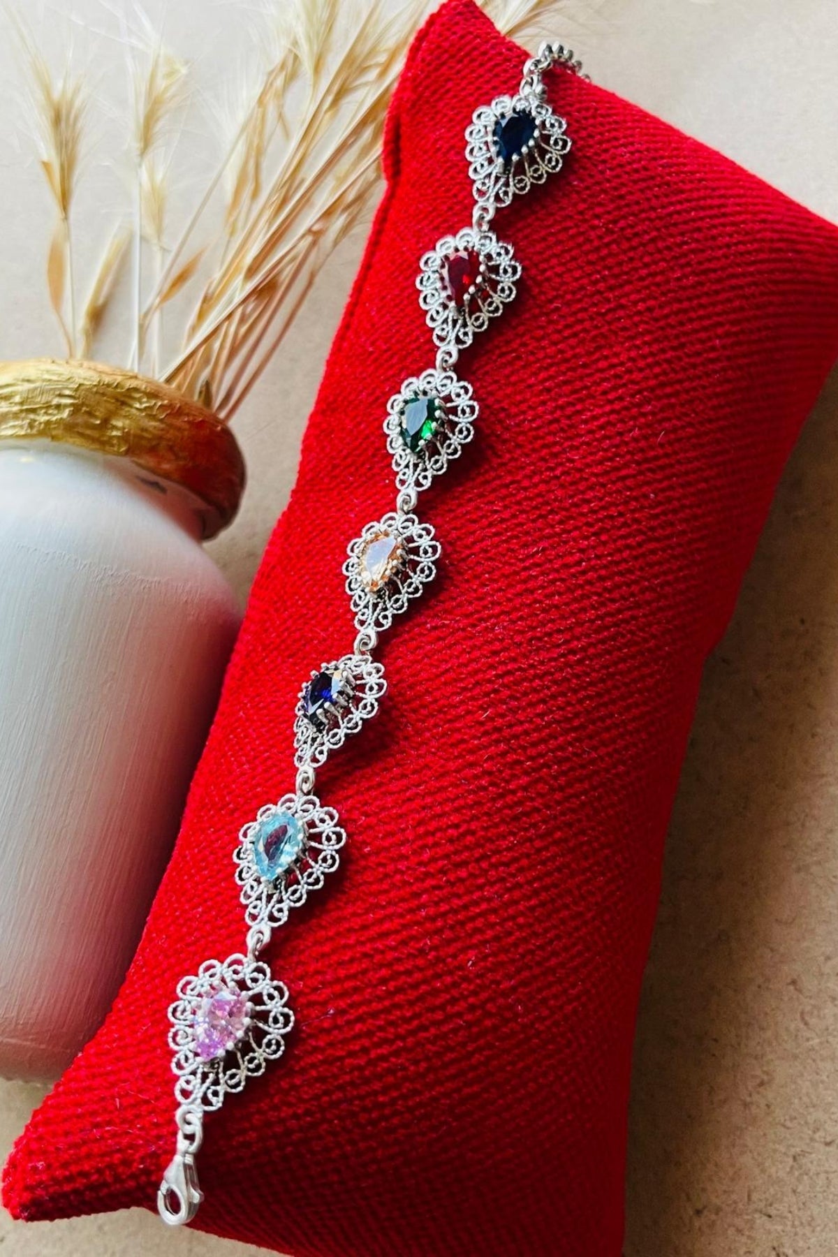 Sterlin Gümüşü Telkari Sanatı Renkli Değerli Taşlı Bağlantılı Bileklik