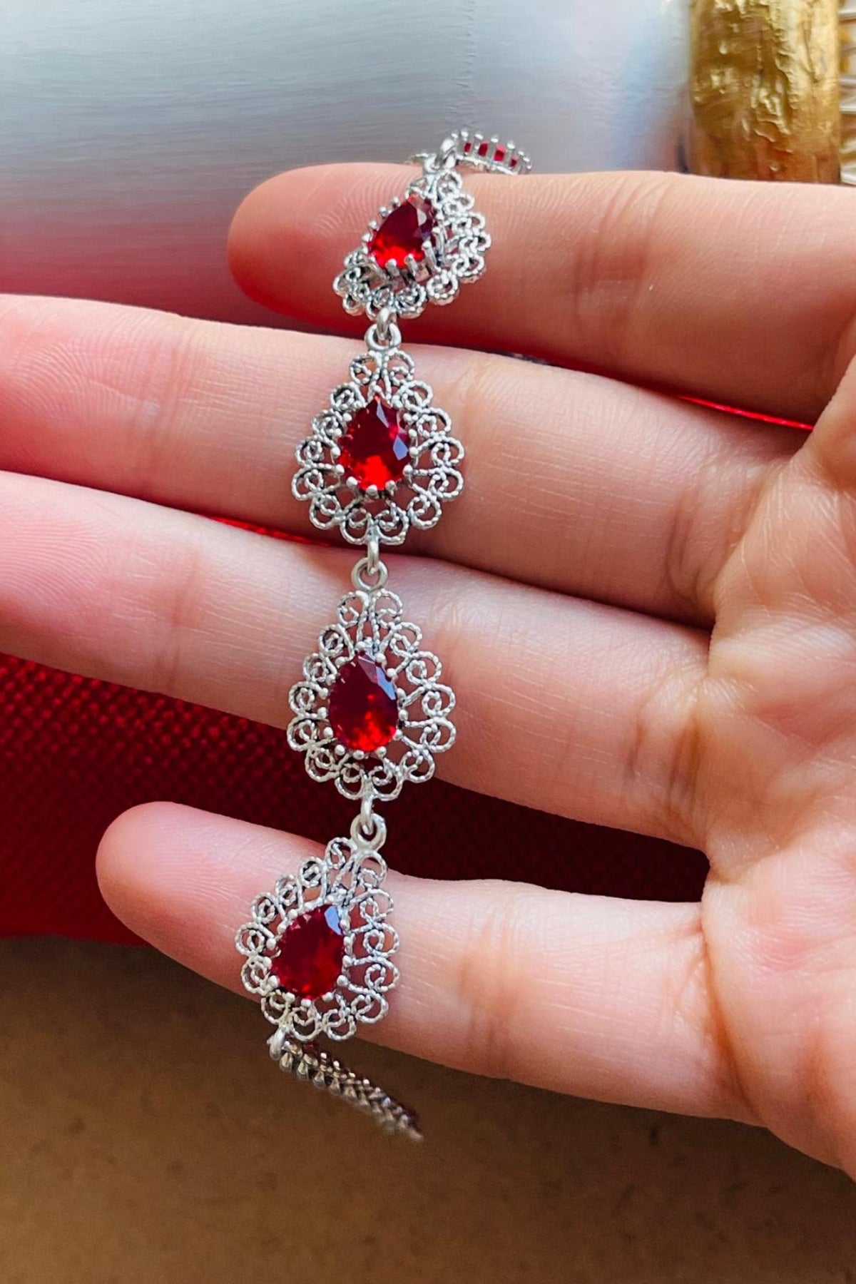 Ασημένιο βραχιόλι Filigree Art Ruby Gemstone Link με κρίκους από ρουμπίνι και ασήμι 925