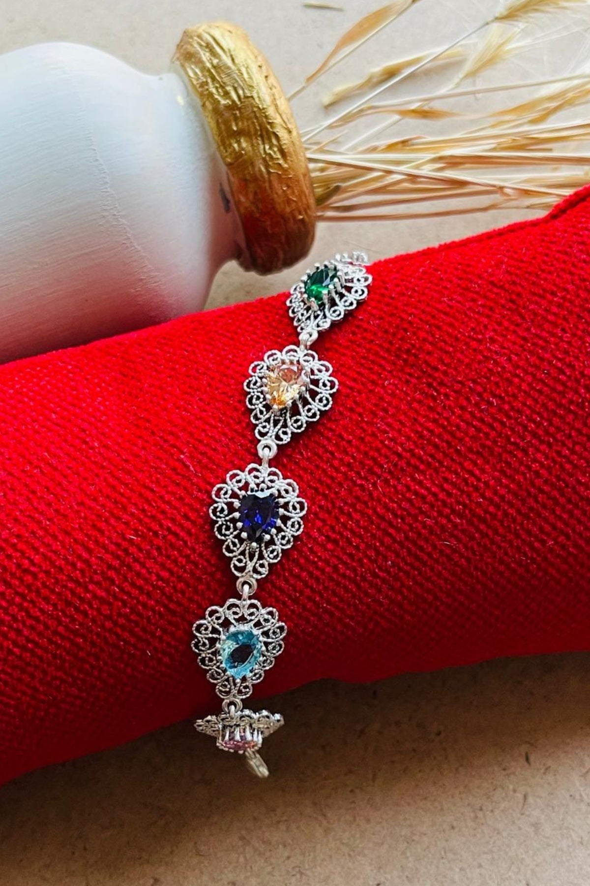 Sterlin Gümüşü Telkari Sanatı Renkli Değerli Taşlı Bağlantılı Bileklik