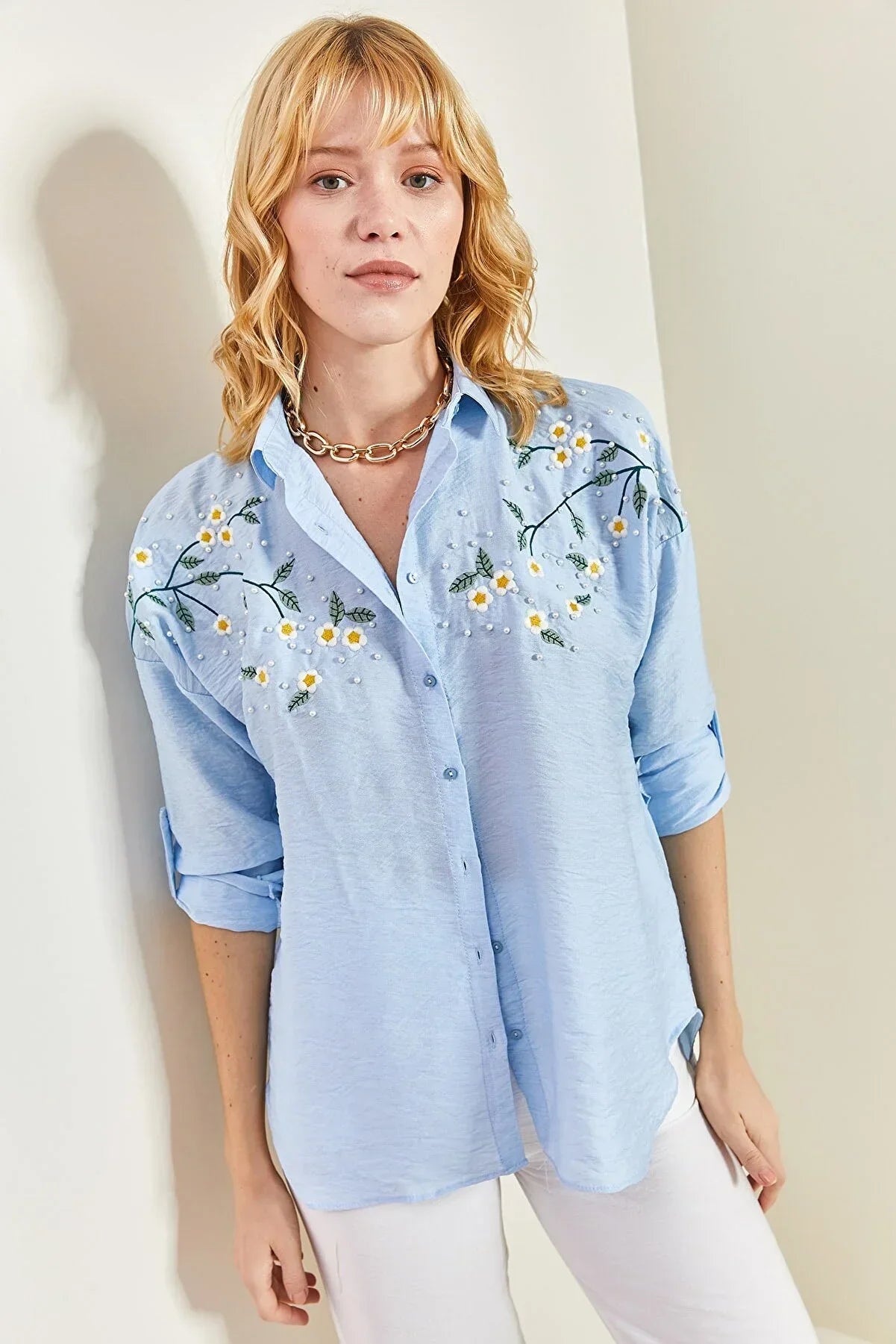 Daisy Embroidered Blouse