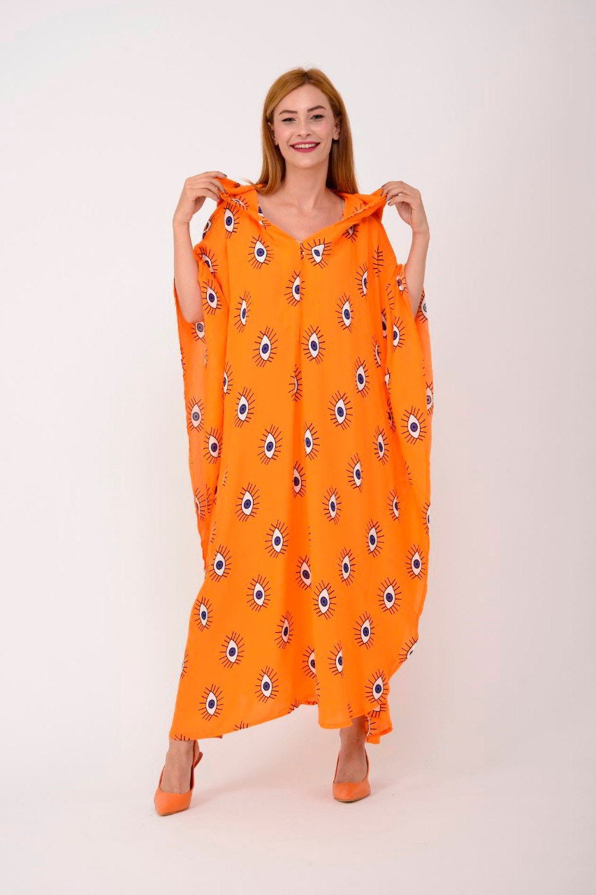 Mor kapüşonlu Nazar Boncuğu Elbisesi 