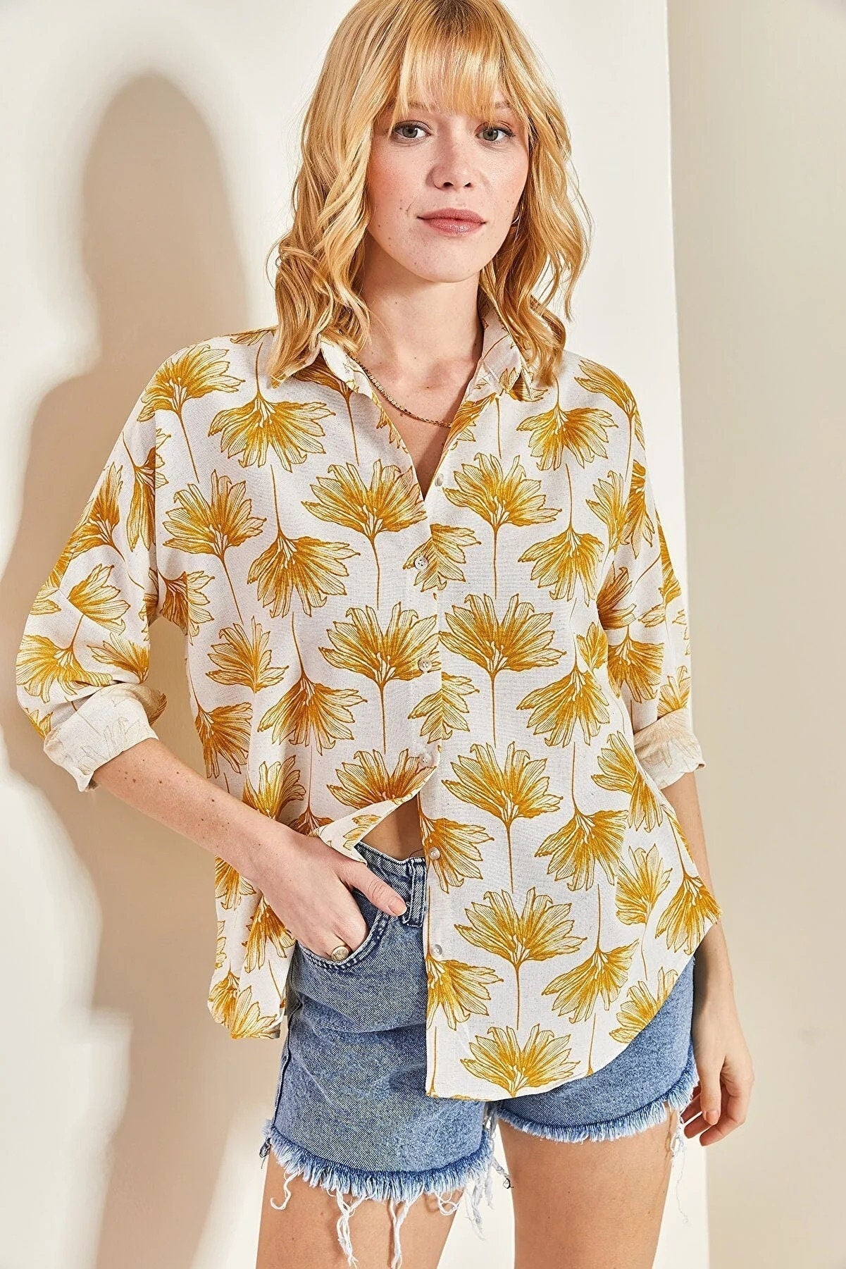 Lola Green Gingko Print Linen Blend Blouse
