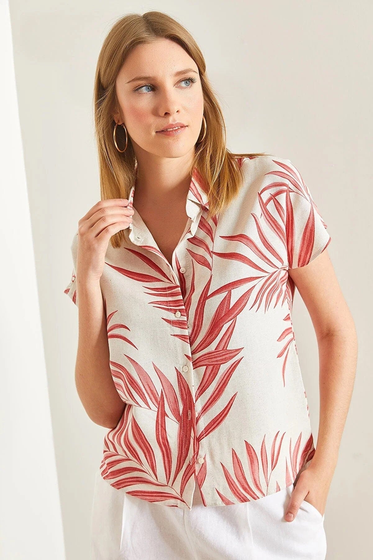 Red Leaves Print Short Sleeve Button Down Shirt