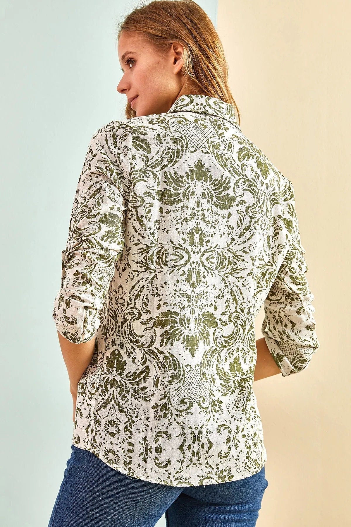 Yeşil Çiçek Desenli Tasarımcı Düğmeli Bluz