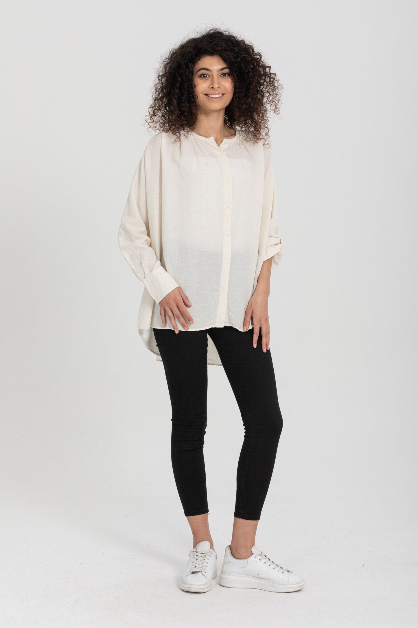 Blusa clásica de lino y algodón color marfil
