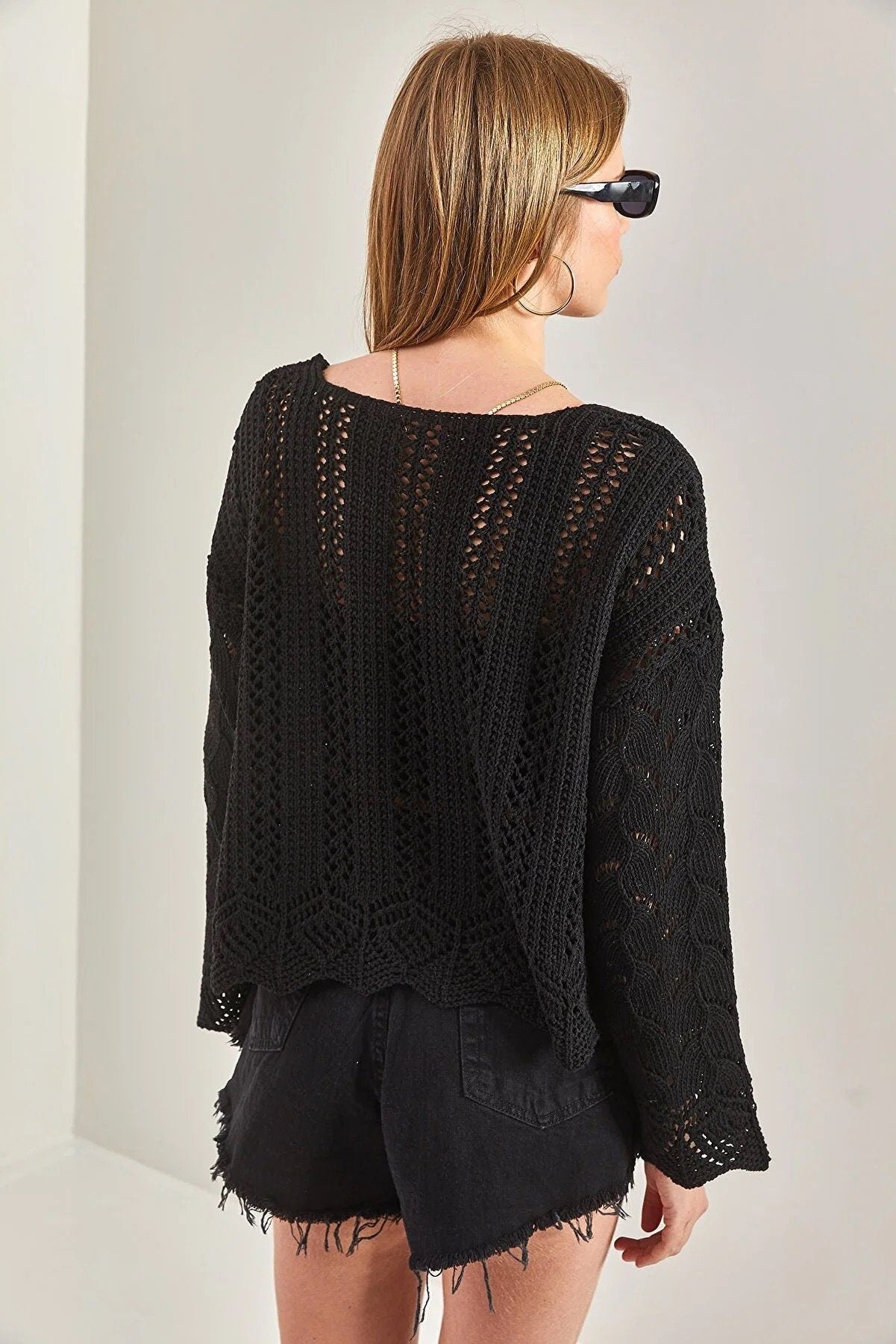 Suéter Cassie Black elegante, fresco y bohemio de ganchillo